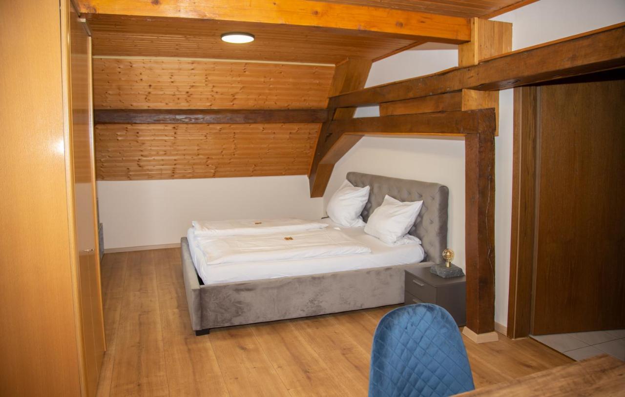 Weinhaus Kurtrierer Hof Hotel Leiwen Luaran gambar