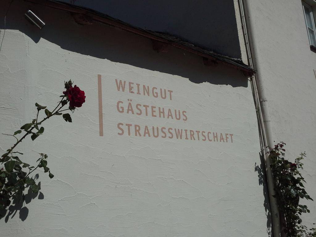 Weinhaus Kurtrierer Hof Hotel Leiwen Luaran gambar