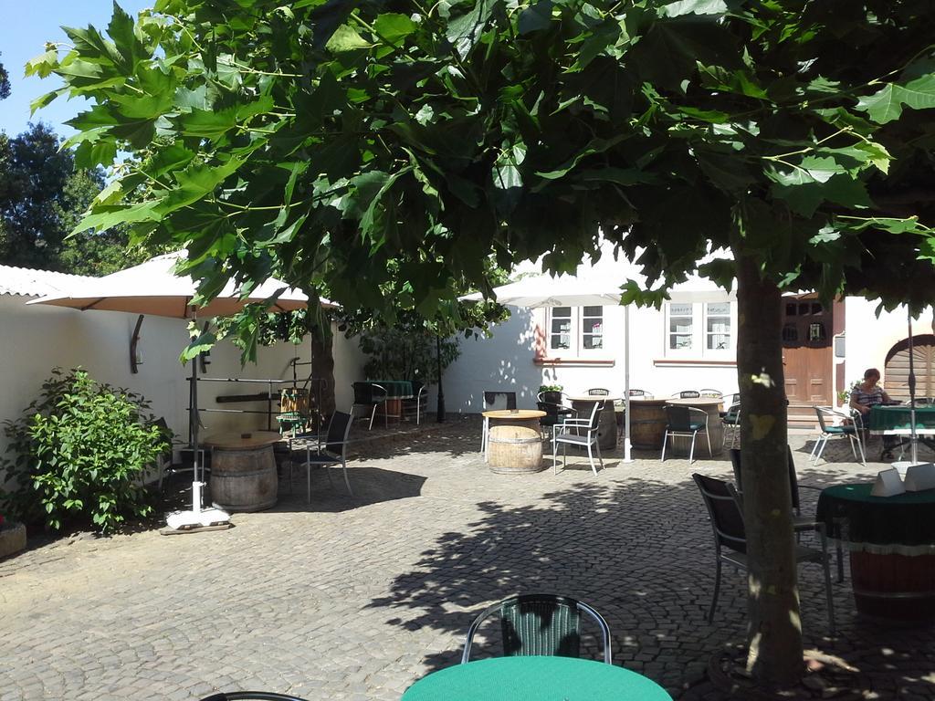 Weinhaus Kurtrierer Hof Hotel Leiwen Luaran gambar