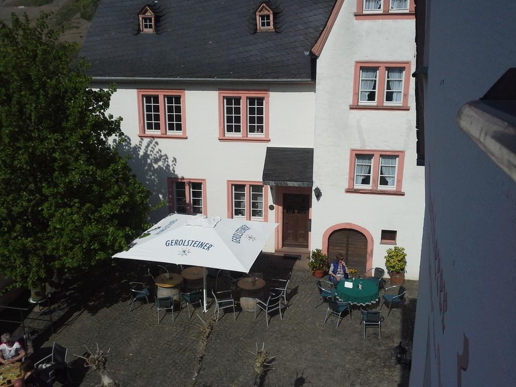 Weinhaus Kurtrierer Hof Hotel Leiwen Luaran gambar