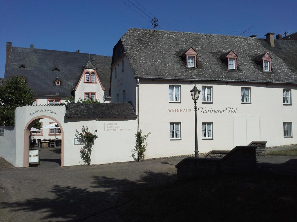 Weinhaus Kurtrierer Hof Hotel Leiwen Luaran gambar